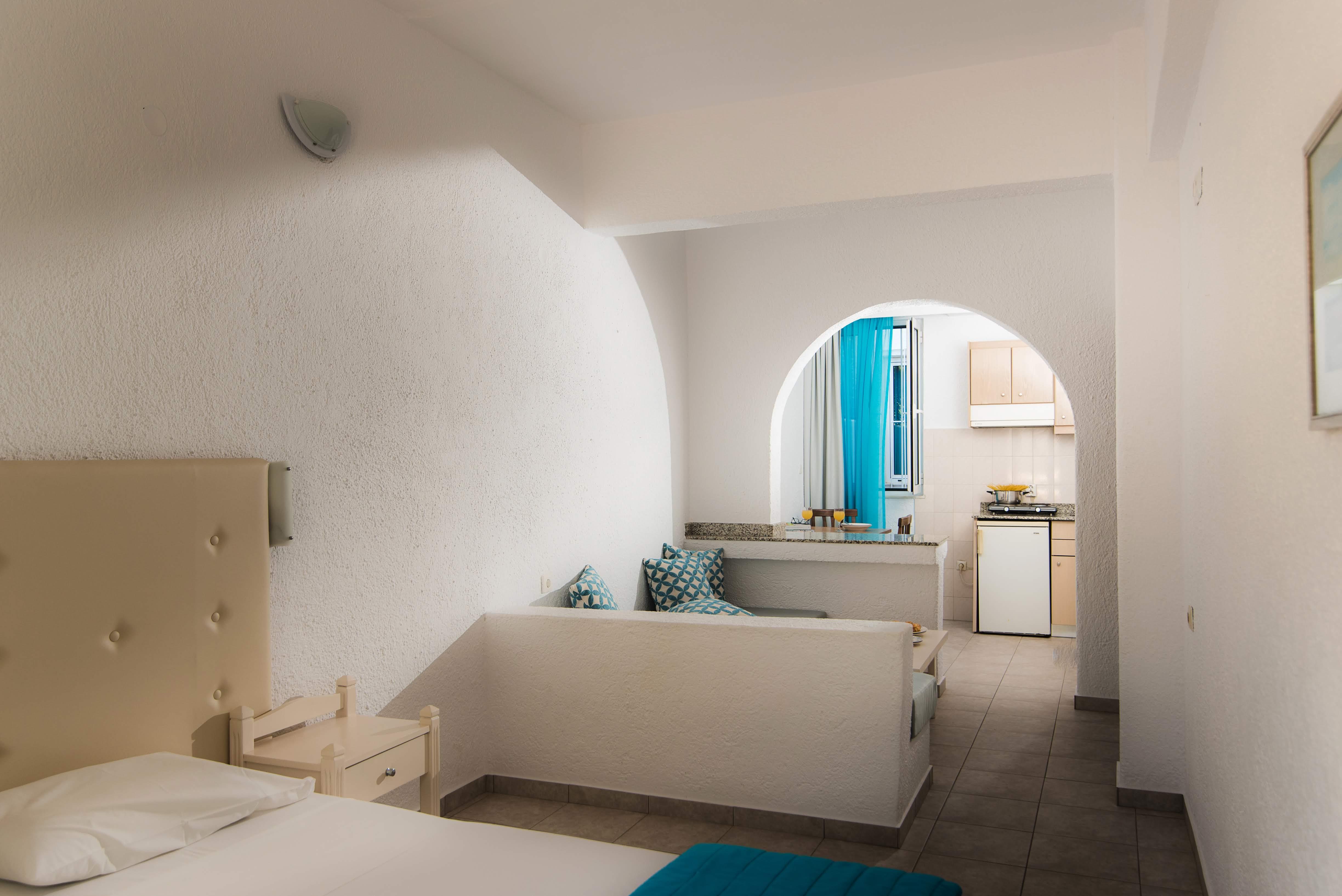 Ibiscus Hotel Malia Exteriör bild