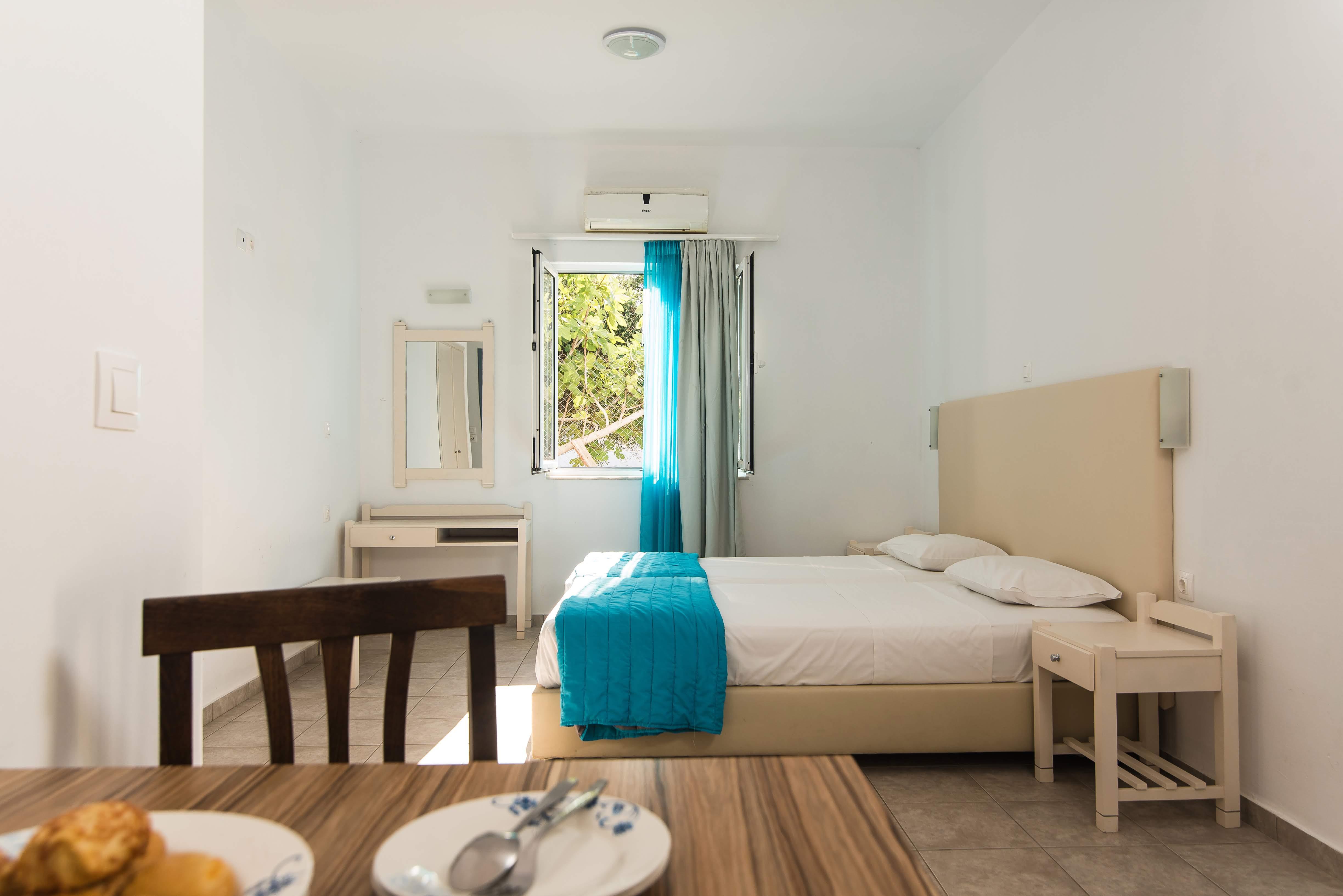 Ibiscus Hotel Malia Exteriör bild