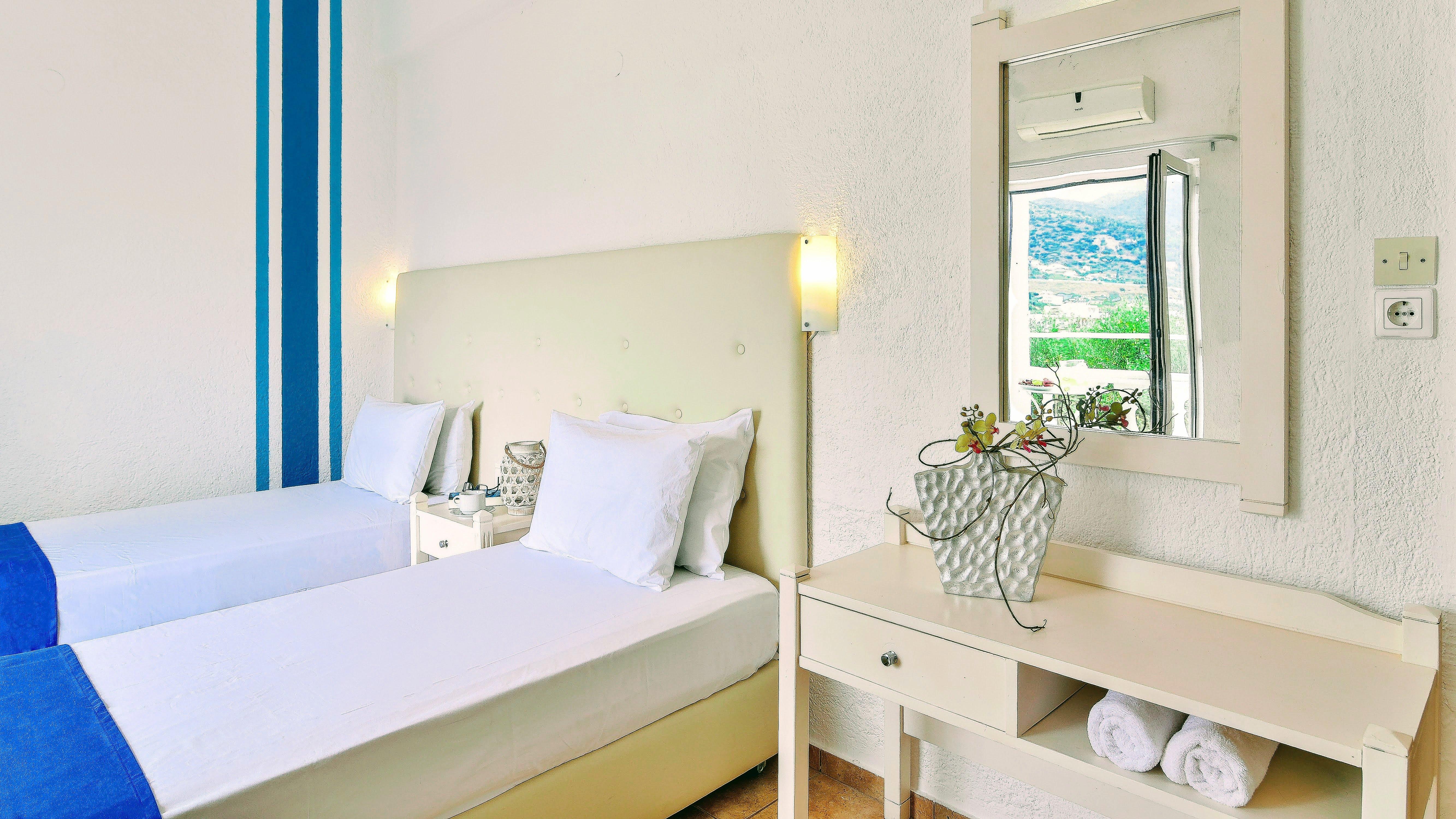 Ibiscus Hotel Malia Exteriör bild